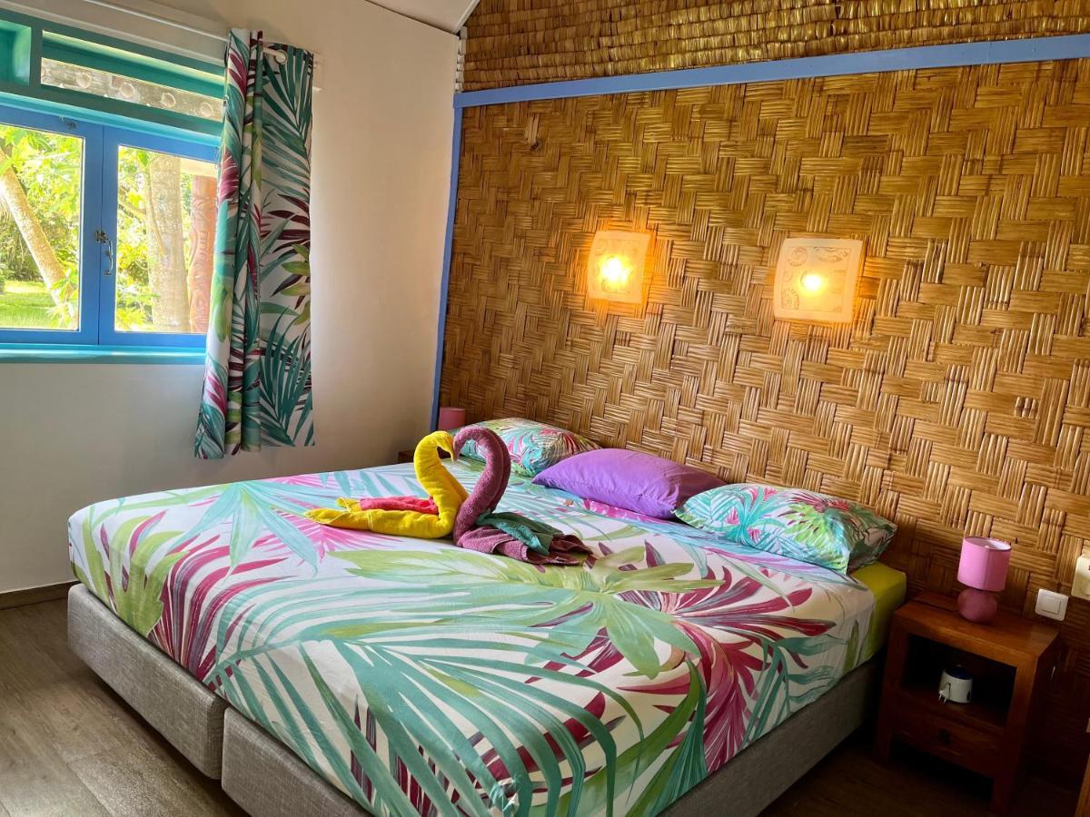 Linareva Moorea Beach Resort Haapiti Exterior photo