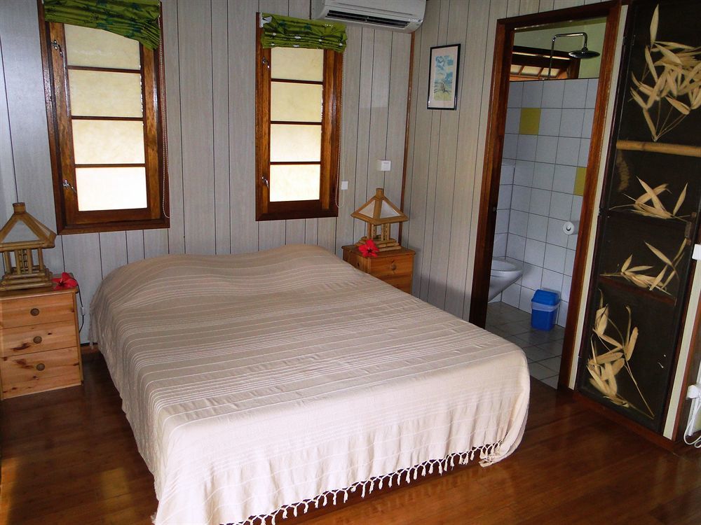 Linareva Moorea Beach Resort Haapiti Exterior photo