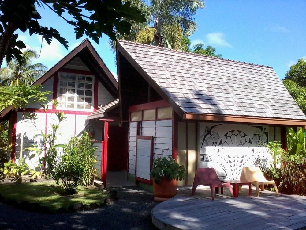Linareva Moorea Beach Resort Haapiti Exterior photo